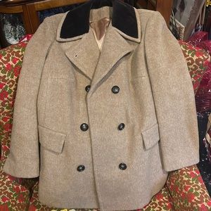 Vintage rare find Carlton Deb Stamford Connecticut wool coat